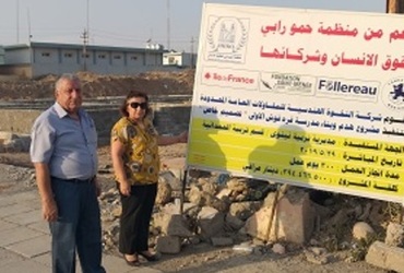 يتواصل البناء لمدرسة قرقوش الابتدائية في مركز قضاء الحمدانية في محافظة نينوى الذي تتولى  منظمة حمورابي لحقوق الانسان تنفيذة