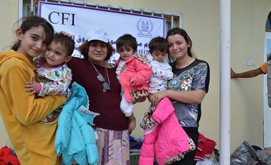 Human rights figures and activists appreciate HHRO efforts to support displaced families