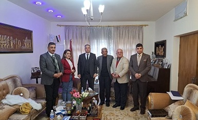 النائب أرشد الصالحي رئيس لجنة حقوق الإنسان في البرلمان العراقي يزور مقر منظمة حمورابي لحقوق الإنسان في بغداد.