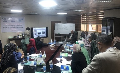 السيدة باسكال وردا تقدم احاطة موثقة بالصور والشهادات الميدانية عن بعض انجازات منظمة حمورابي لحقوق الانسان الاغاثية والحقوقية المعنية بالطفل.