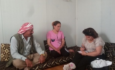 السيدة باسكال وردا تتفقد مخيم الداودية في محافظة دهوك للنازحين