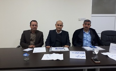 المهندسان امير سعيد مال الله وفارس جرجيس عضوا الهيئة العامة لمنظمة حمورابي لحقوق الانسان بشاركان في جلسة نقاشية بشأن اولويات اعمار المناطق المحررة