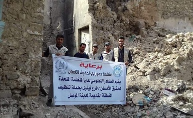 السيدة باسكال وردا تلتقي في كرمليس مع ممثل مجموعة الاغاثة التابعة للمنظمة المتحدة لحقوق الانسان عبد الله صباح  وشارك في اللقاء جميع اعضاء وفد حمورابي للتوزيع